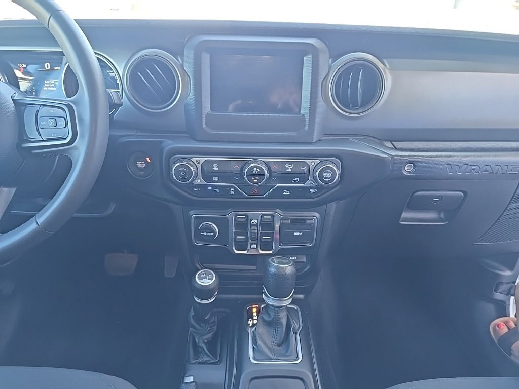 Used 2023 Jeep Wrangler Unlimited image 26