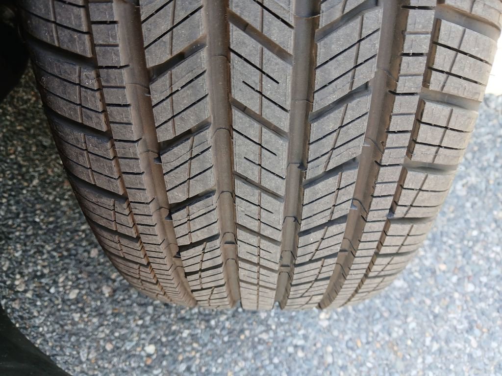 New 2026 Volkswagen Taos SE image 26