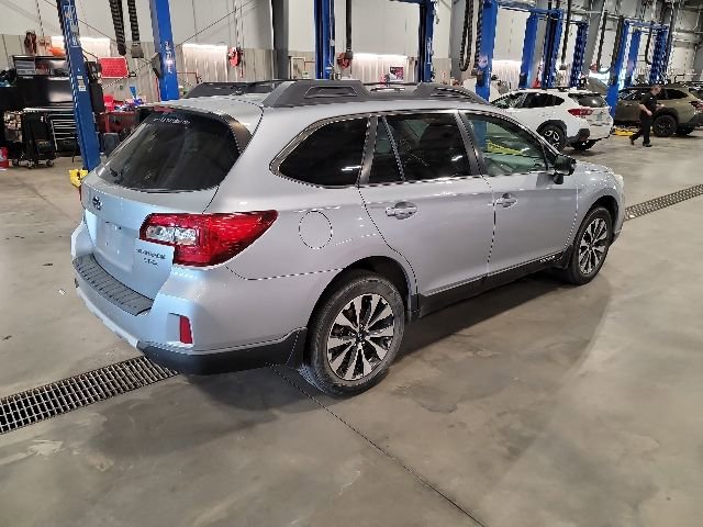 Used 2015 Subaru Outback 3.6R Limited AWD/4WD image 7