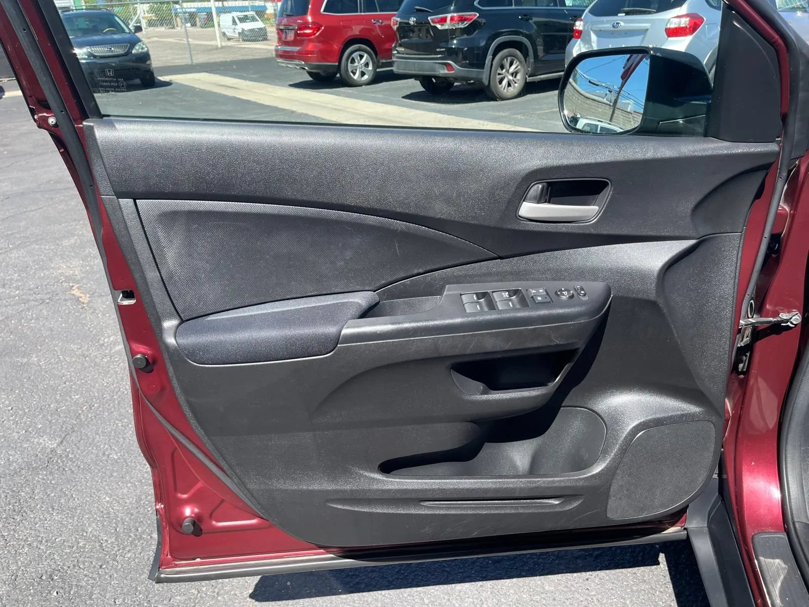 Used 2015 Honda CR-V LX image 23