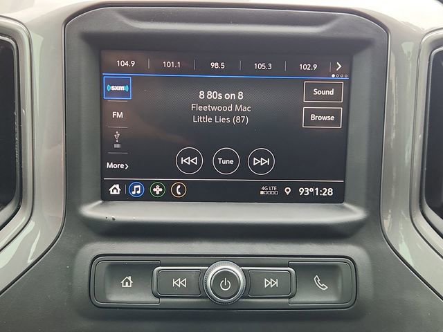 Used 2020 Chevrolet Silverado 1500 Custom w/ Custom Value Package RWD image 13