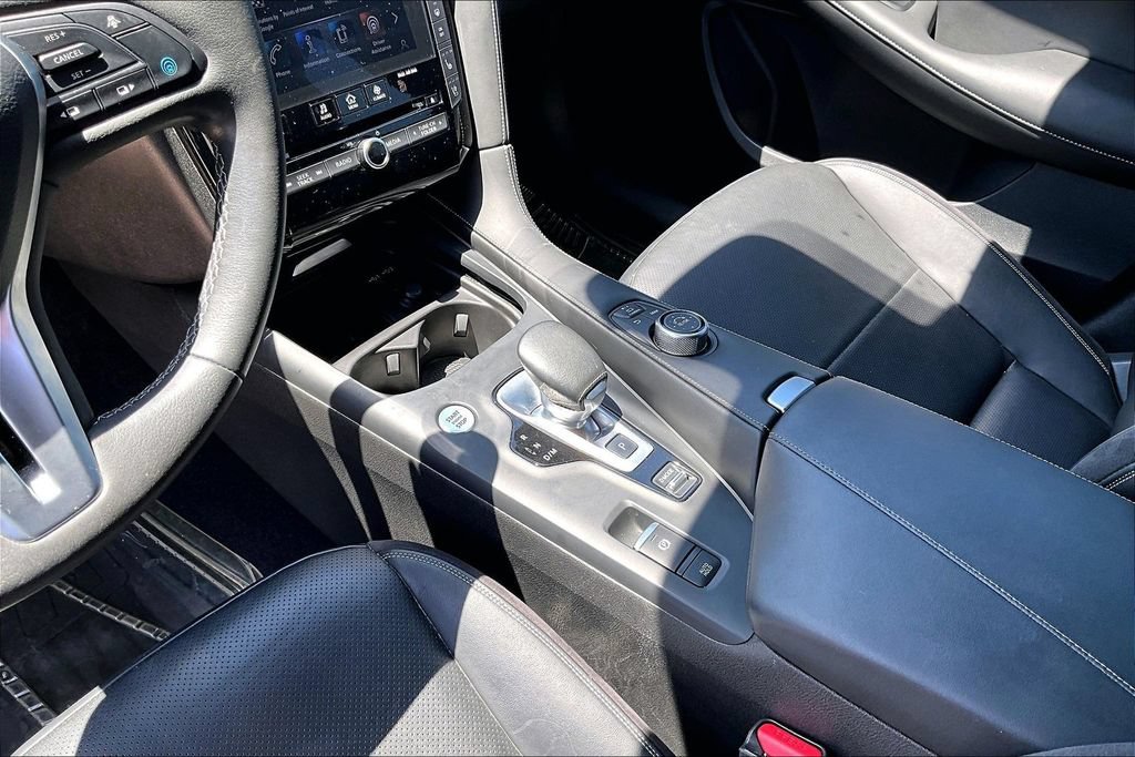 Used 2023 INFINITI QX55 Sensory w/ Lighting Package AWD/4WD image 17