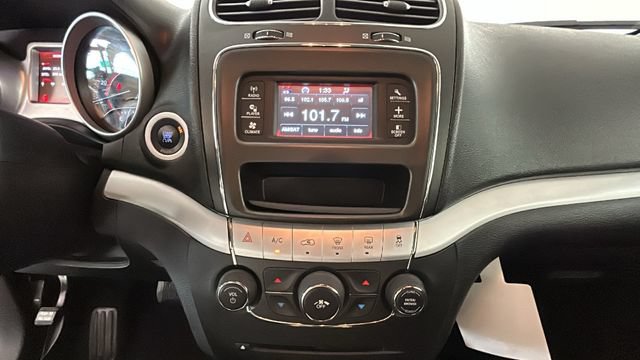 Used 2014 Dodge Journey SXT AWD/4WD image 24