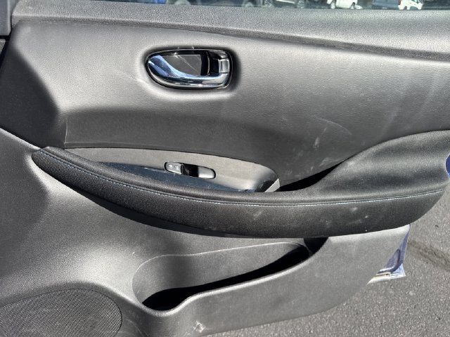 Certified 2025 Nissan Leaf SV Plus FWD image 25