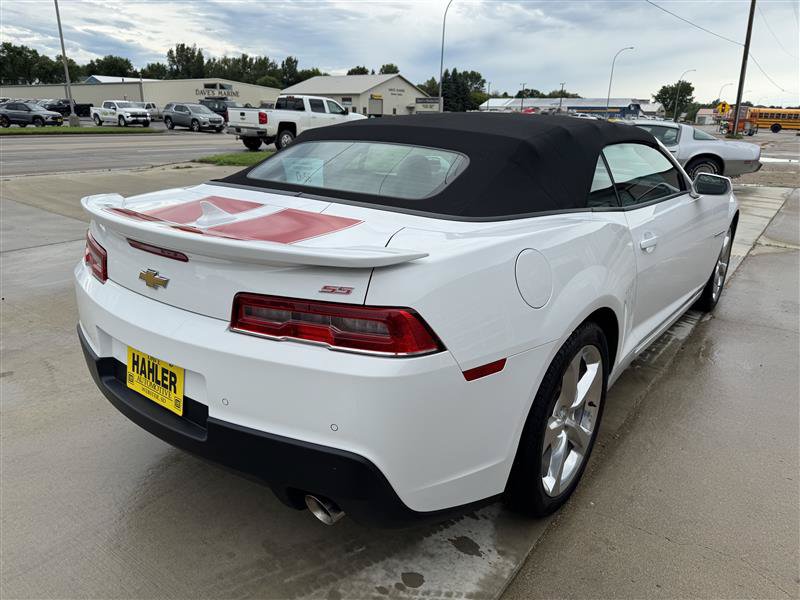Used 2015 Chevrolet Camaro SS w/ RS Package RWD image 8