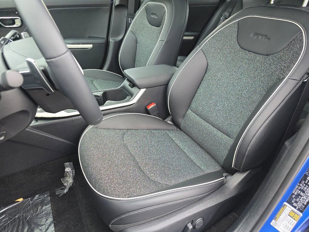 New 2025 Kia K4 GT-Line w/ GT-Line Sunroof Package image 22