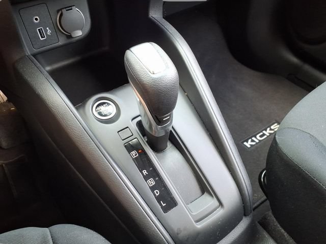 Certified 2025 Nissan Kicks Play S FWD image 25