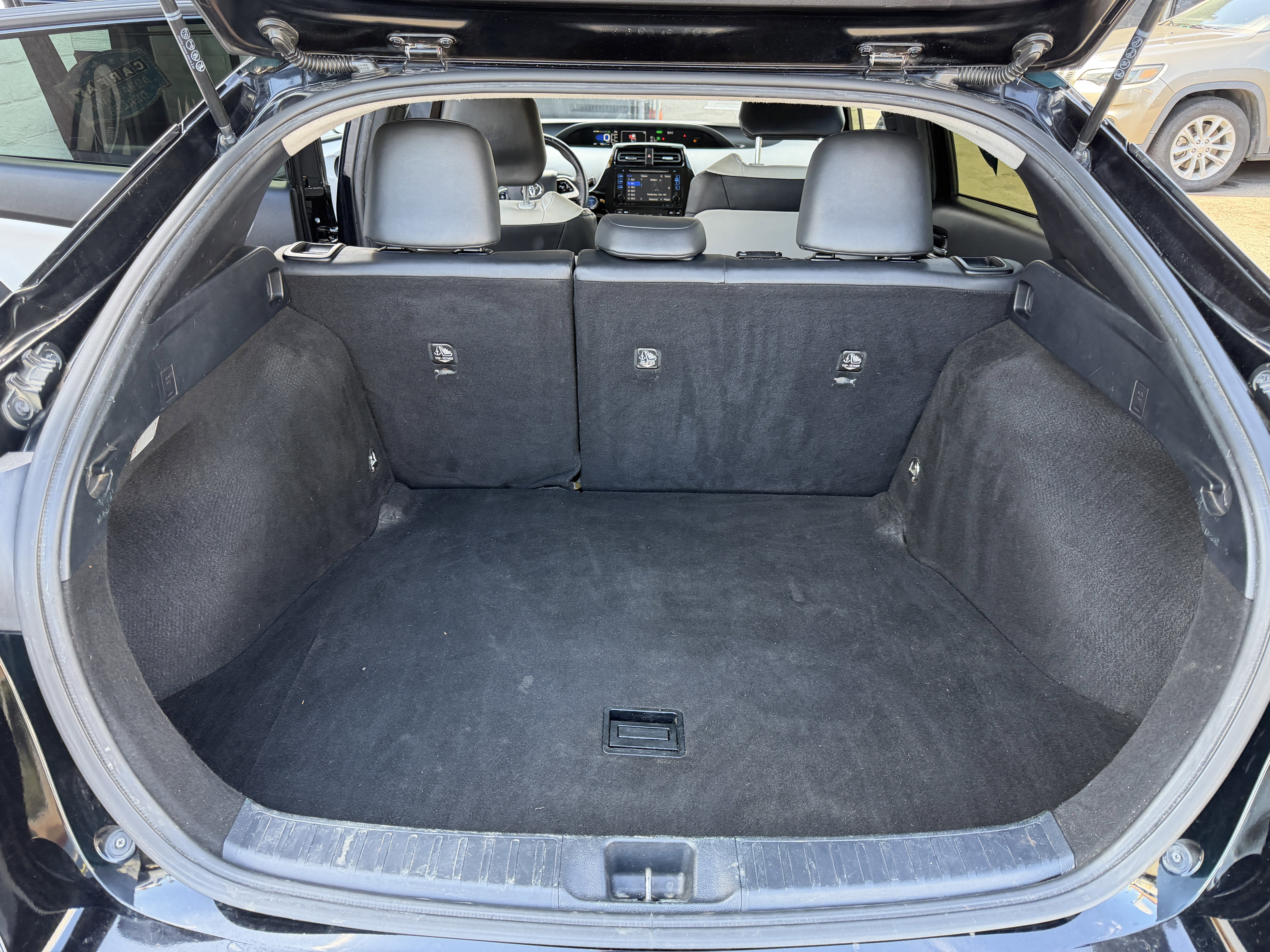 Used 2016 Toyota Prius Four Touring FWD image 9