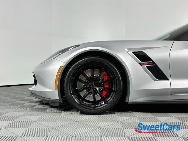 Used 2018 Chevrolet Corvette Grand Sport RWD image 42