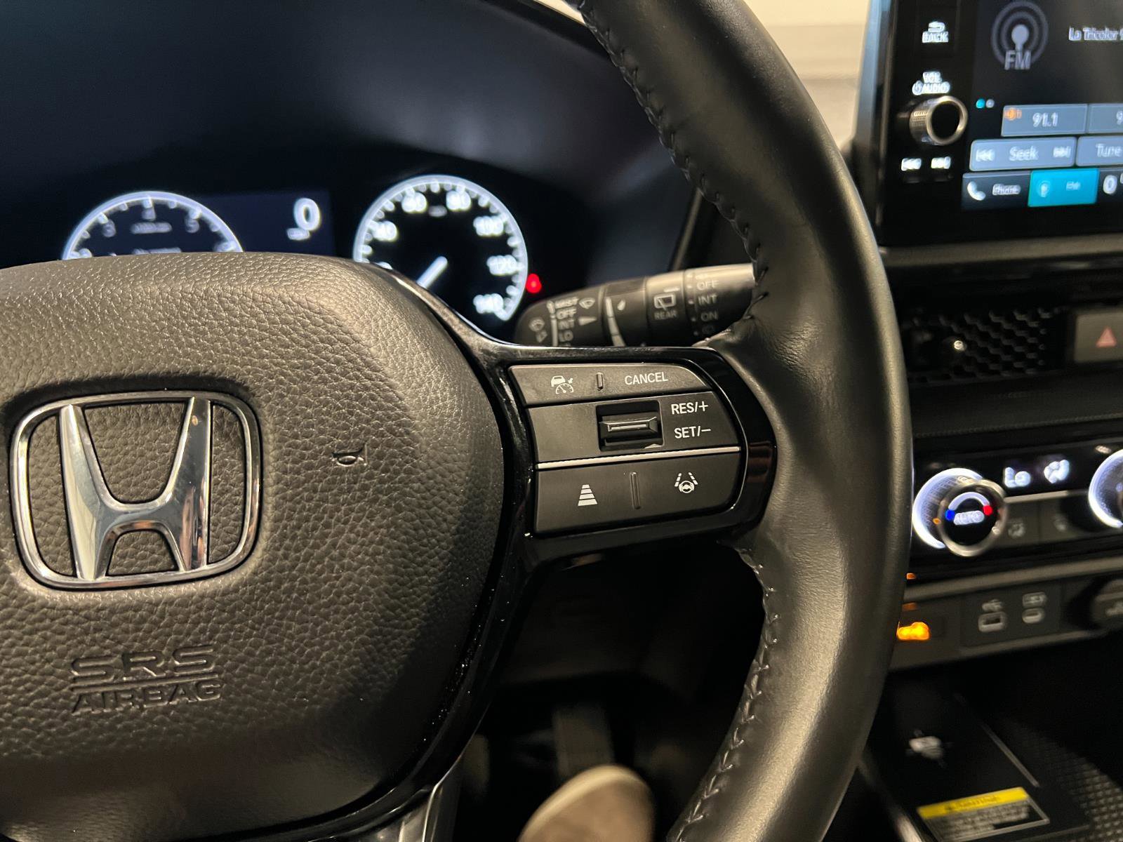 Used 2023 Honda CR-V EX-L image 14