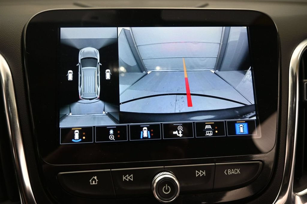 Used 2022 Chevrolet Equinox Premier FWD image 29
