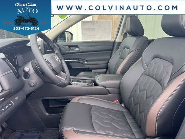 New 2026 Nissan Pathfinder Platinum image 12