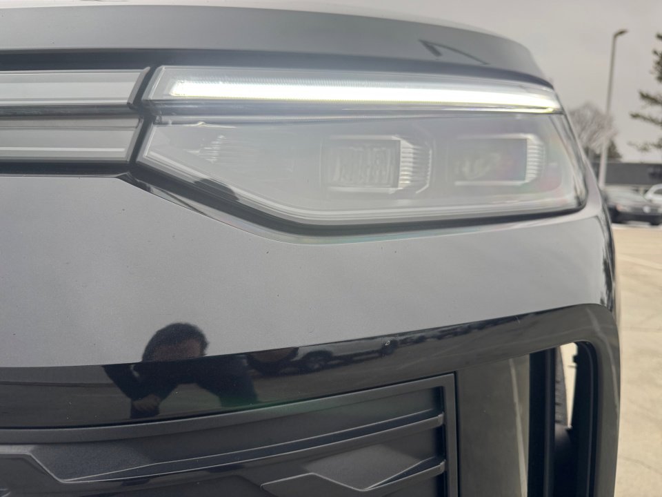 Certified 2025 Volkswagen Tiguan SE image 30