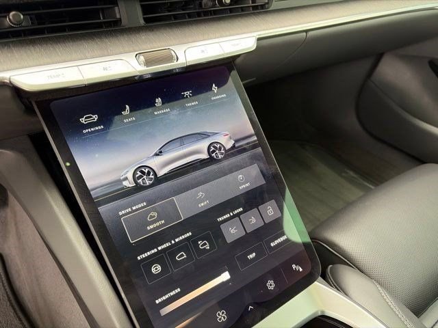 Used 2024 Lucid Air Touring AWD/4WD image 21