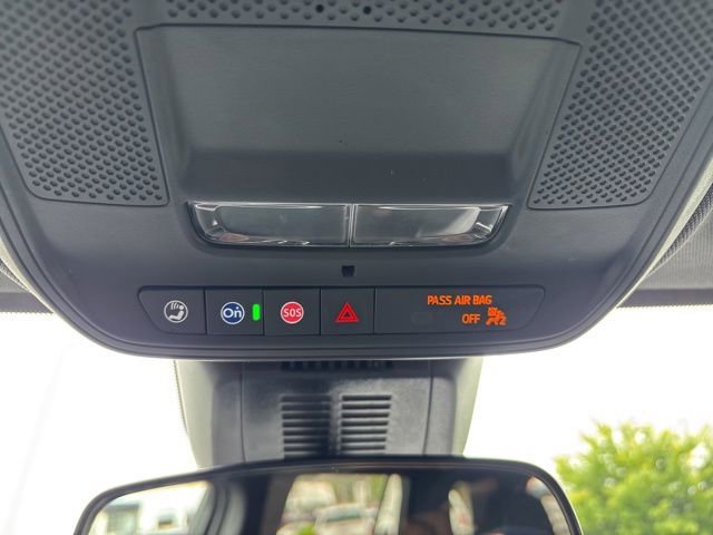 Used 2025 Chevrolet Equinox LT FWD image 29