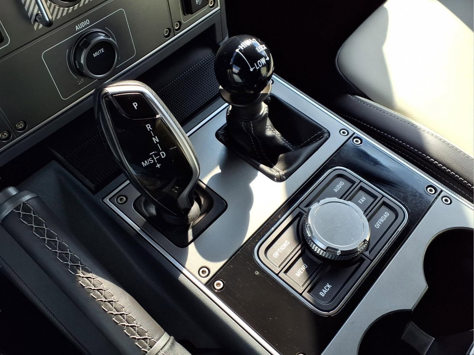 Used 2024 INEOS Grenadier Fieldmaster Edition image 18