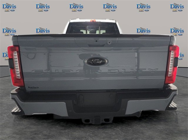 New 2025 Ford F250 Lariat w/ Lariat Ultimate Package image 24