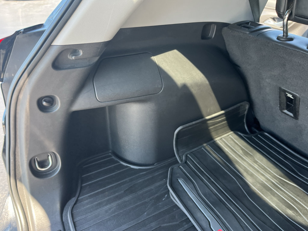 Used 2019 GMC Terrain SLT FWD image 34