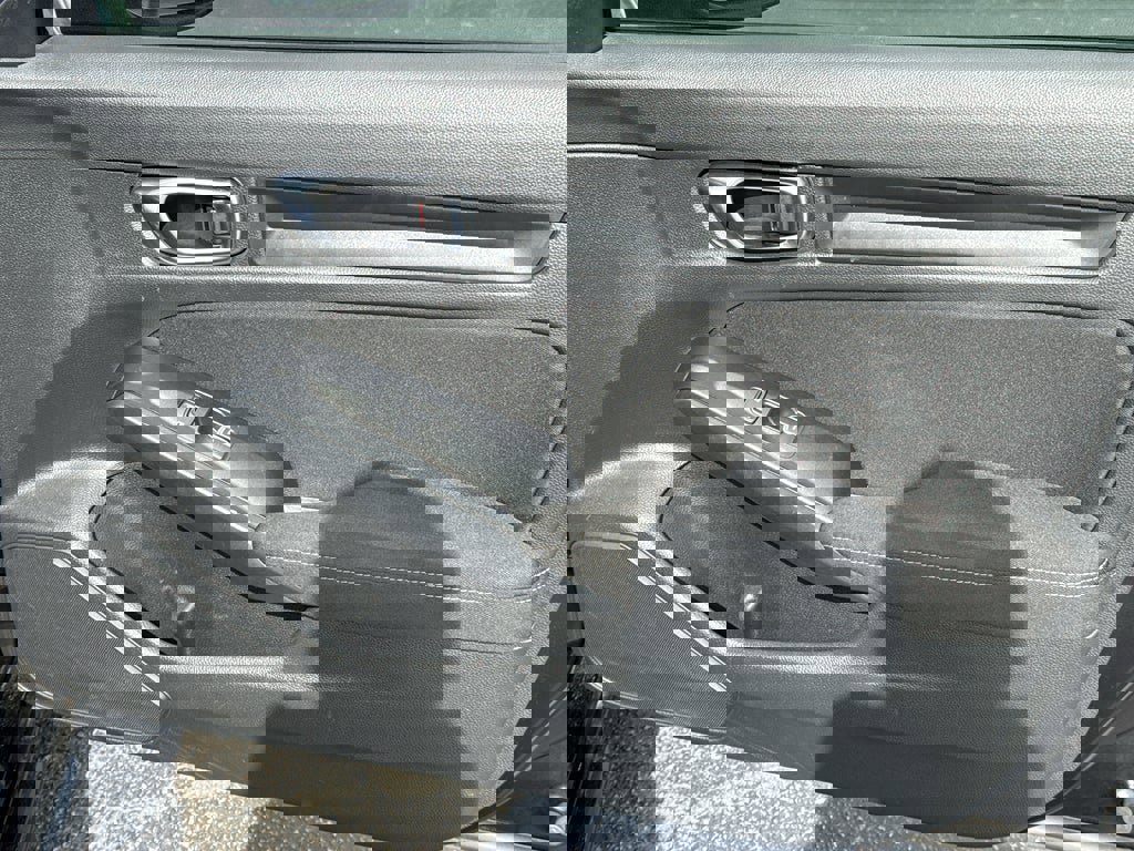 Used 2023 Honda Civic Sport image 29