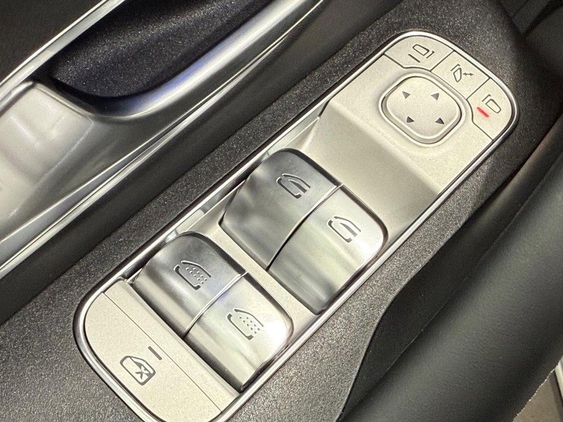 New 2026 Mercedes-Benz GLS 63 AMG 4MATIC image 17