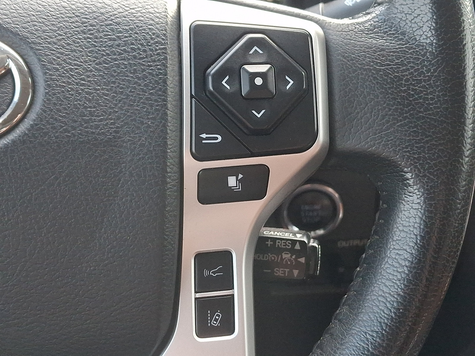 Used 2020 Toyota Tundra 1794 Edition AWD/4WD image 23