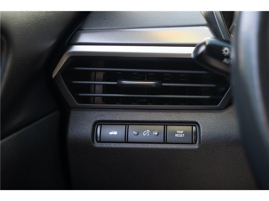 Used 2023 Nissan Altima 2.5 SR AWD/4WD image 10