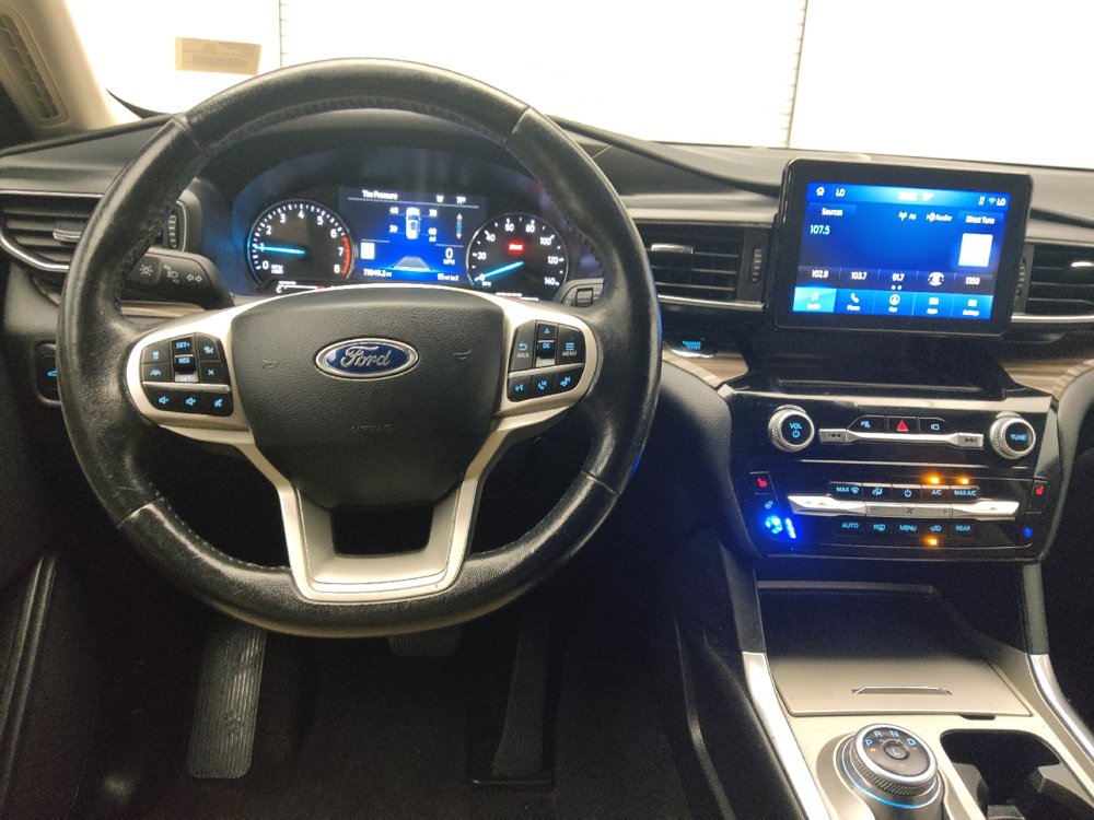 Used 2023 Ford Explorer Limited w/ Equipment Group 301A RWD image 22