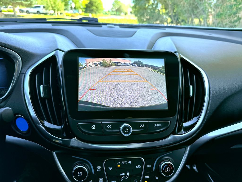 Used 2017 Chevrolet Volt Premier w/ Driver Confidence Package FWD image 27
