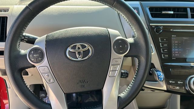 Used 2016 Toyota Prius V Four FWD image 7