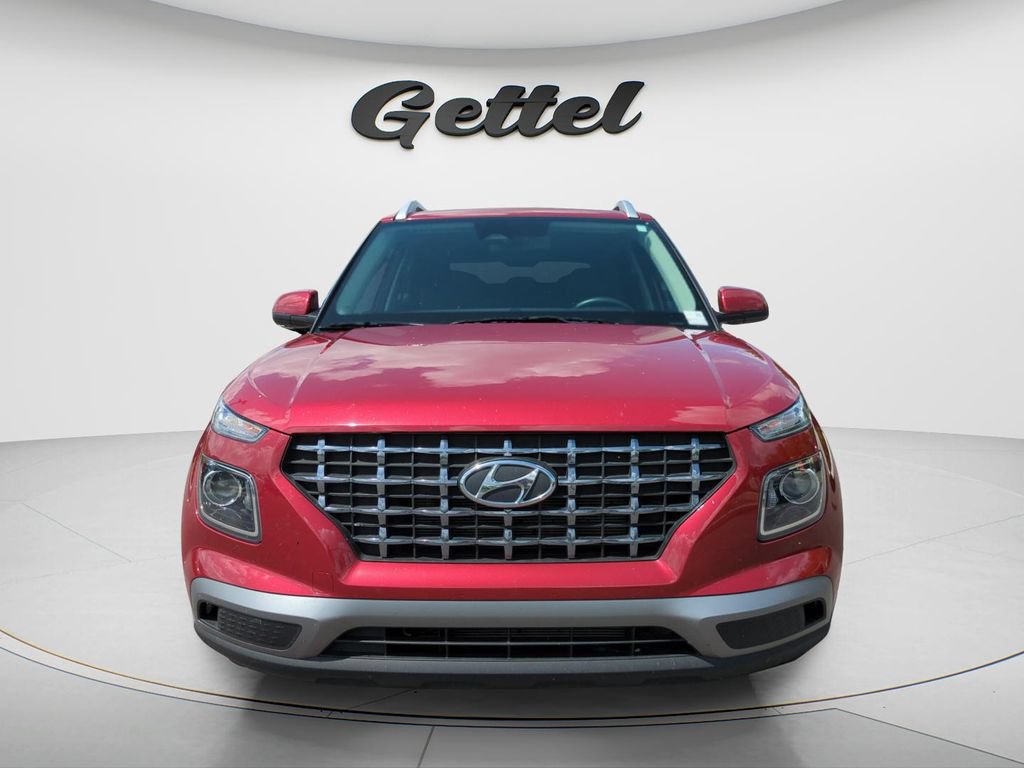 Certified 2024 Hyundai Venue SEL FWD video 2
