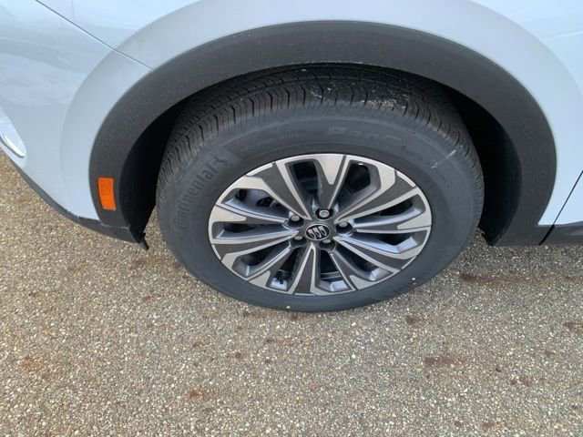 New 2025 Buick Envision Preferred image 11