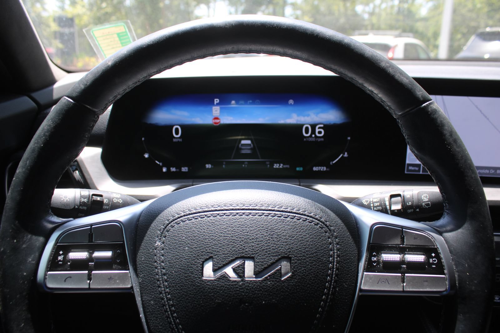 Certified 2024 Kia Telluride SX Prestige X-Line AWD/4WD image 30