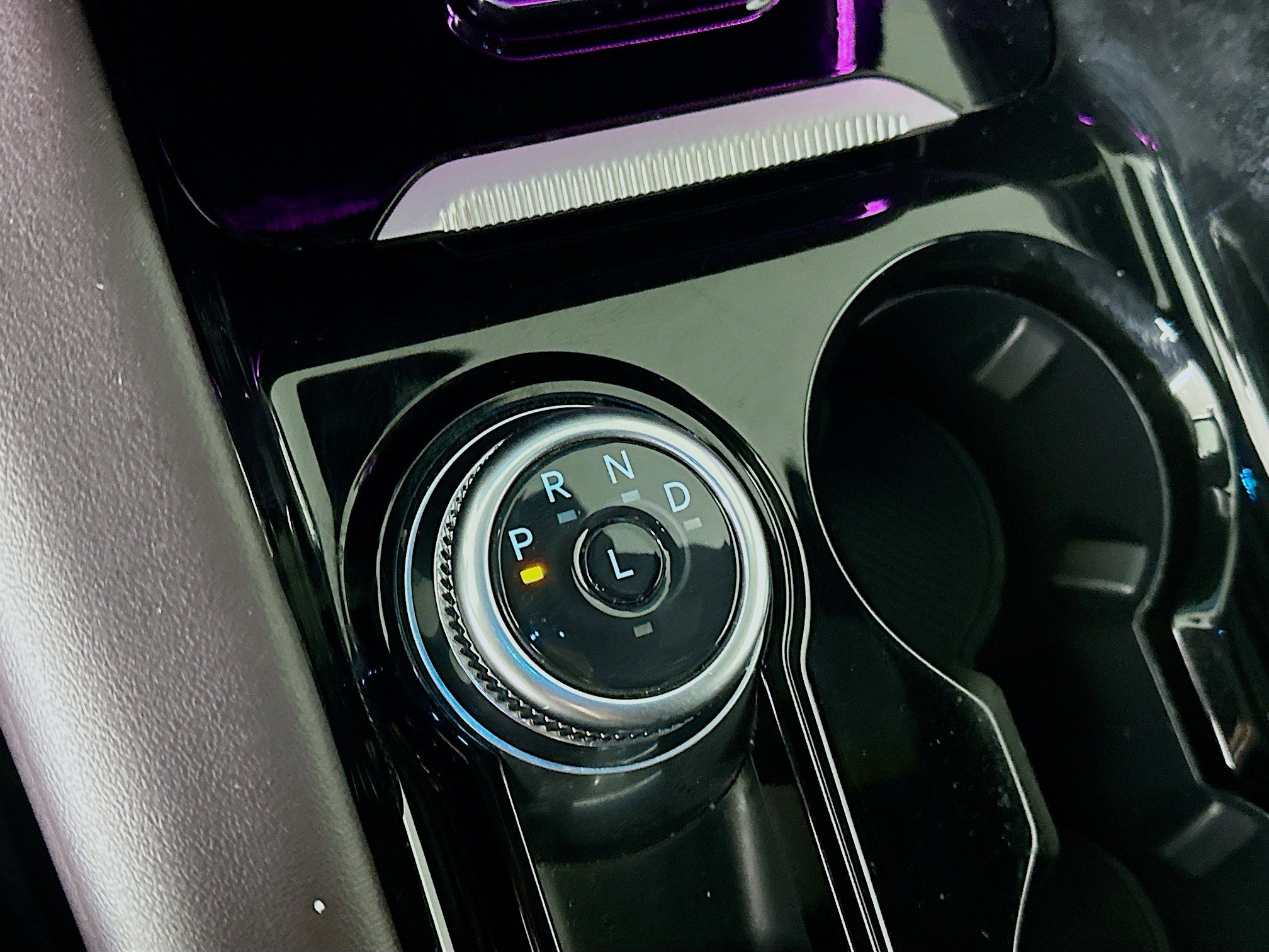 Used 2025 Ford Explorer Platinum w/ LUX Leather Package AWD/4WD image 24