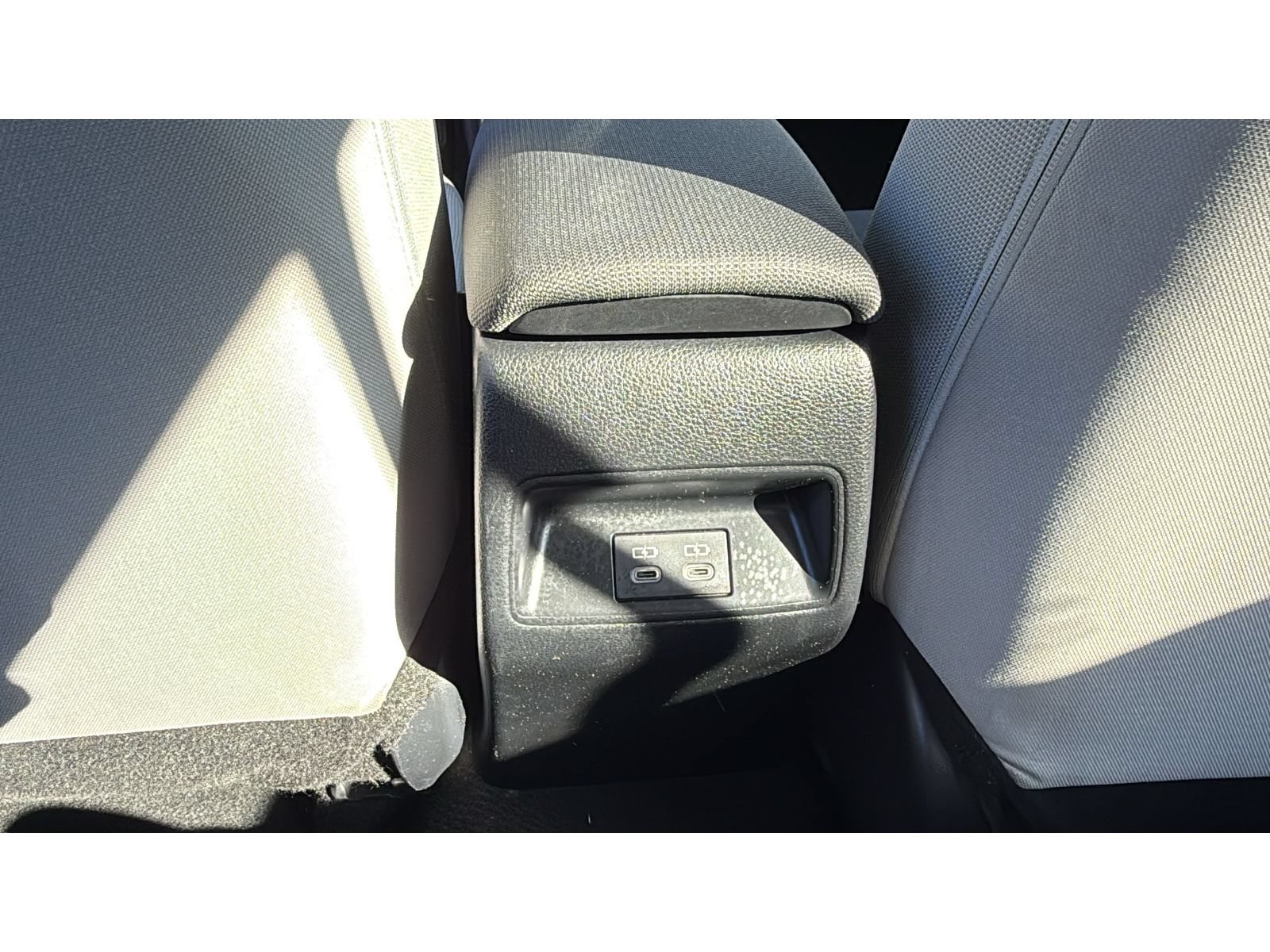 Certified 2024 Toyota Corolla LE FWD image 33