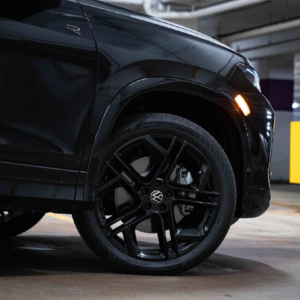 New 2026 Volkswagen Tiguan SE R-Line AWD/4WD image 7