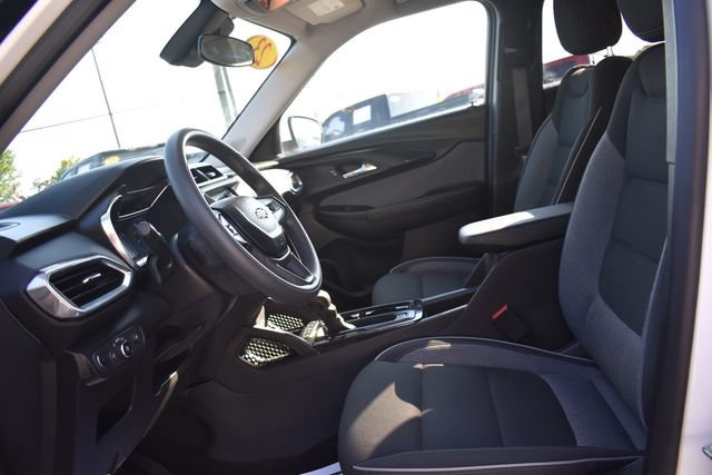 Certified 2023 Chevrolet TrailBlazer LT FWD image 21