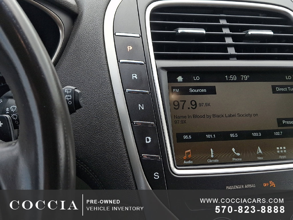 Used 2017 Lincoln MKX Select w/ Select Plus Package AWD/4WD image 15