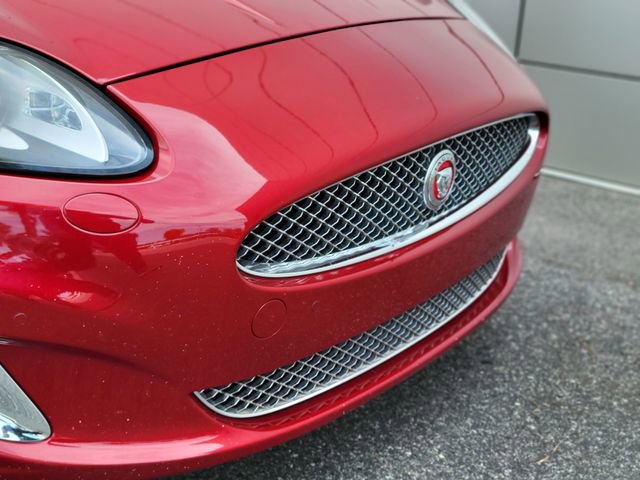 Used 2015 Jaguar XK Coupe RWD image 40