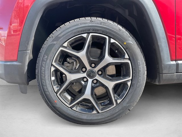 Used 2025 Jeep Compass Limited AWD/4WD image 23
