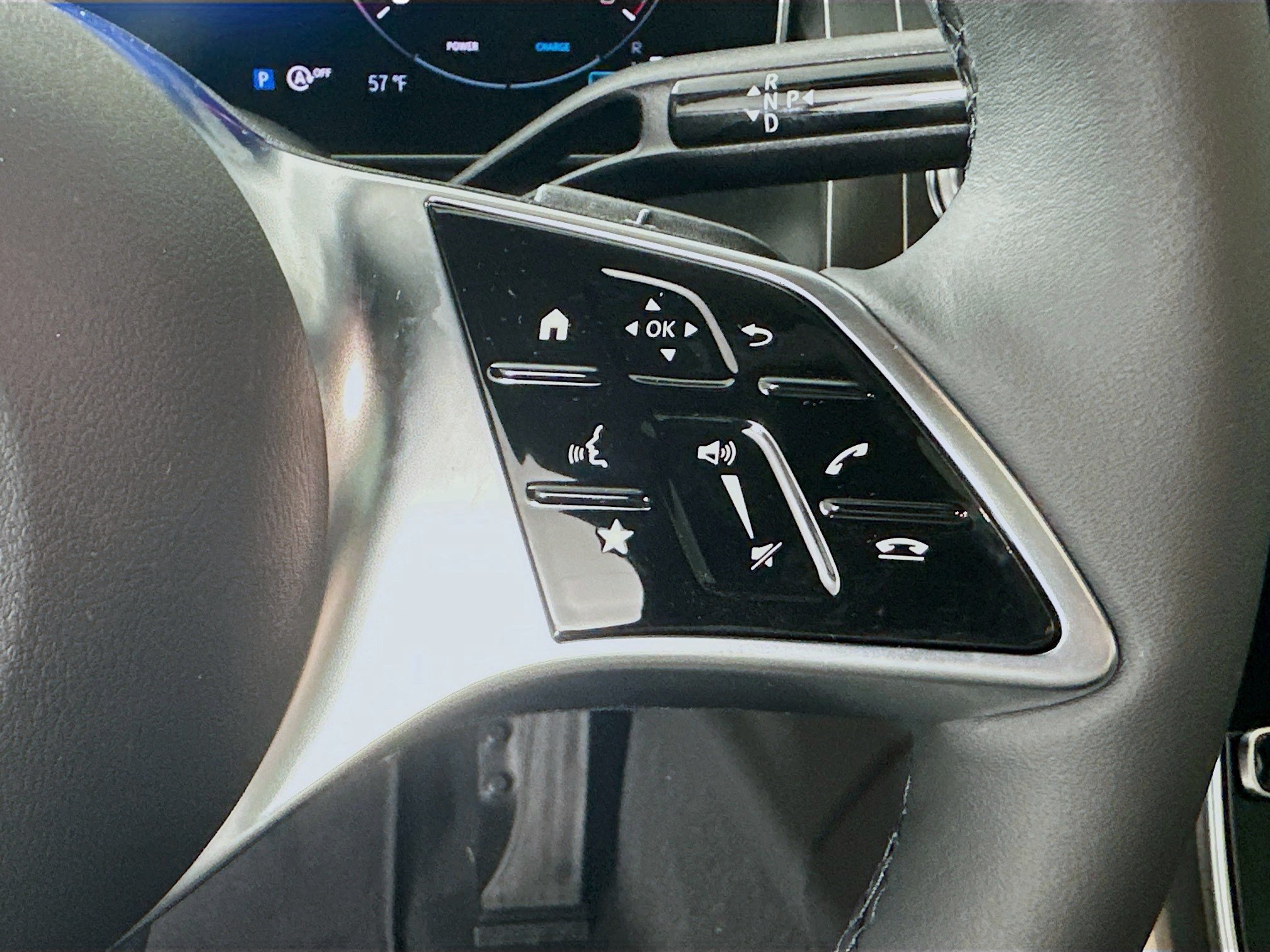Certified 2026 Mercedes-Benz GLC 300 4MATIC image 13
