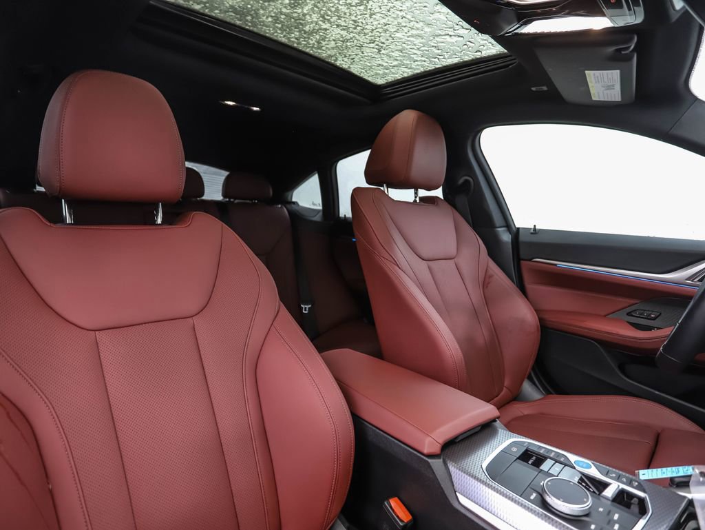 Used 2025 BMW i4 M50 w/ Premium Package image 32