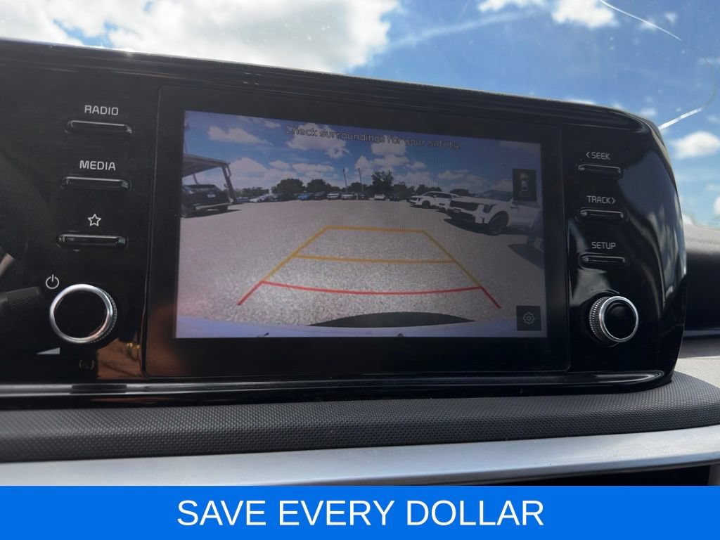 Used 2022 Kia K5 LXS FWD image 10