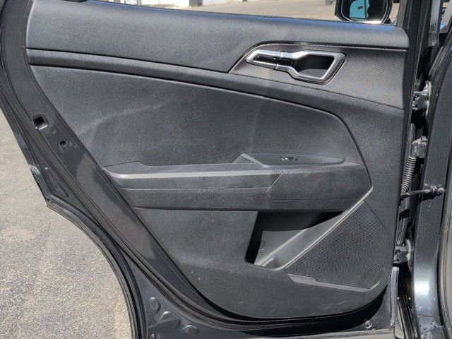 Used 2024 Kia Sportage LX image 25