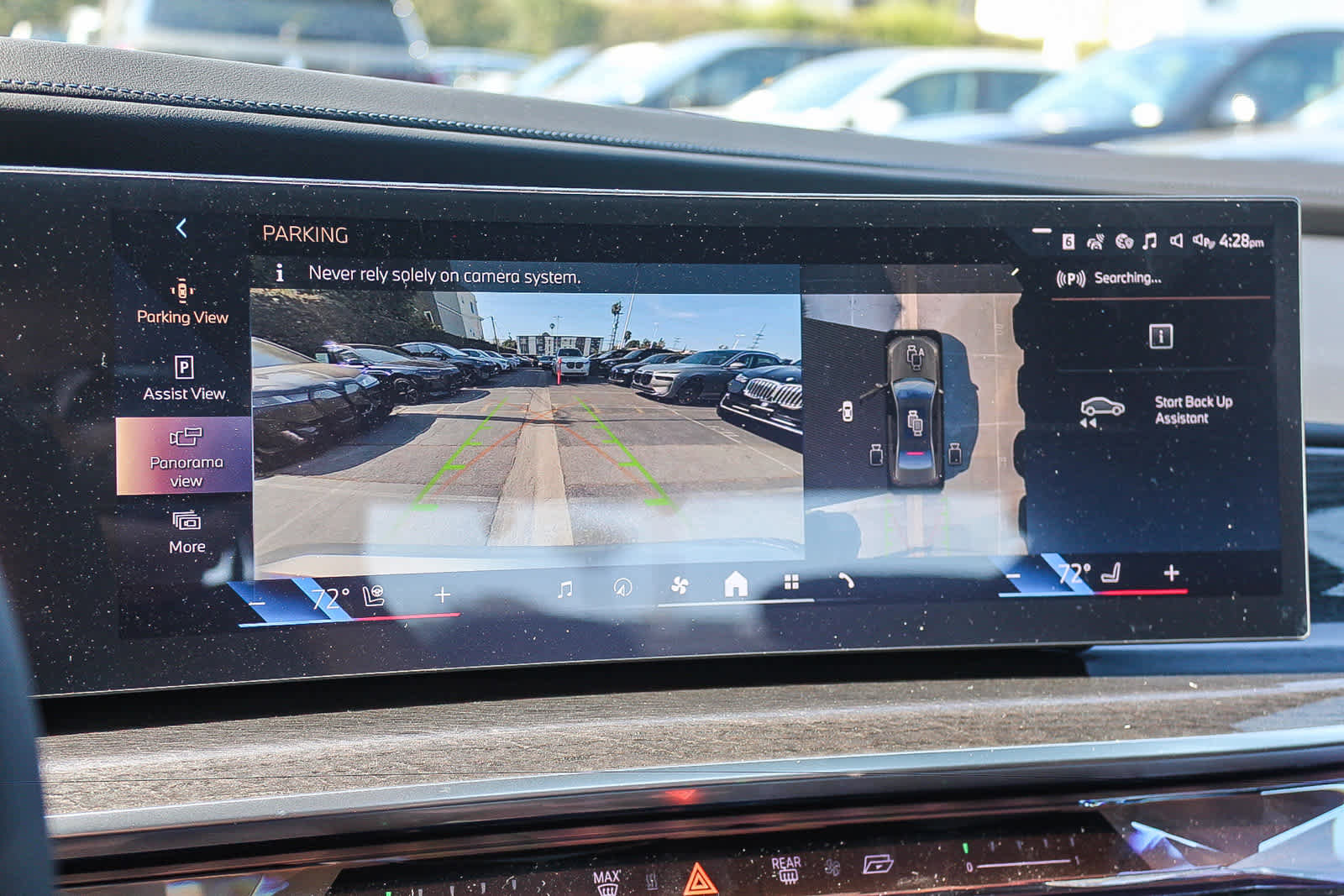 New 2026 BMW 740i w/ Premium Package RWD image 24
