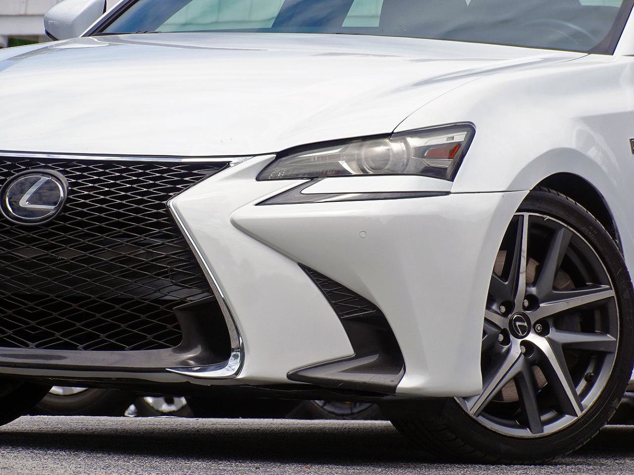 Used 2017 Lexus GS 350 F Sport RWD image 3