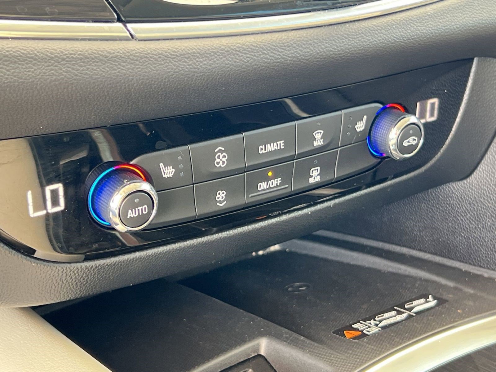 Certified 2023 Buick Enclave Essence w/ Experience Buick Package image 19