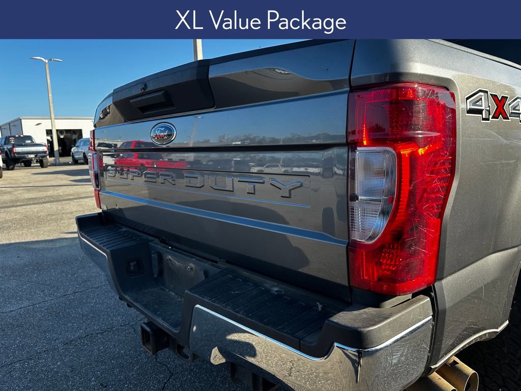 Used 2022 Ford F250 XL w/ Power Equipment Group image 8