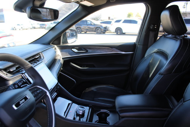 Used 2024 Jeep Grand Cherokee Limited 4xe AWD/4WD image 41