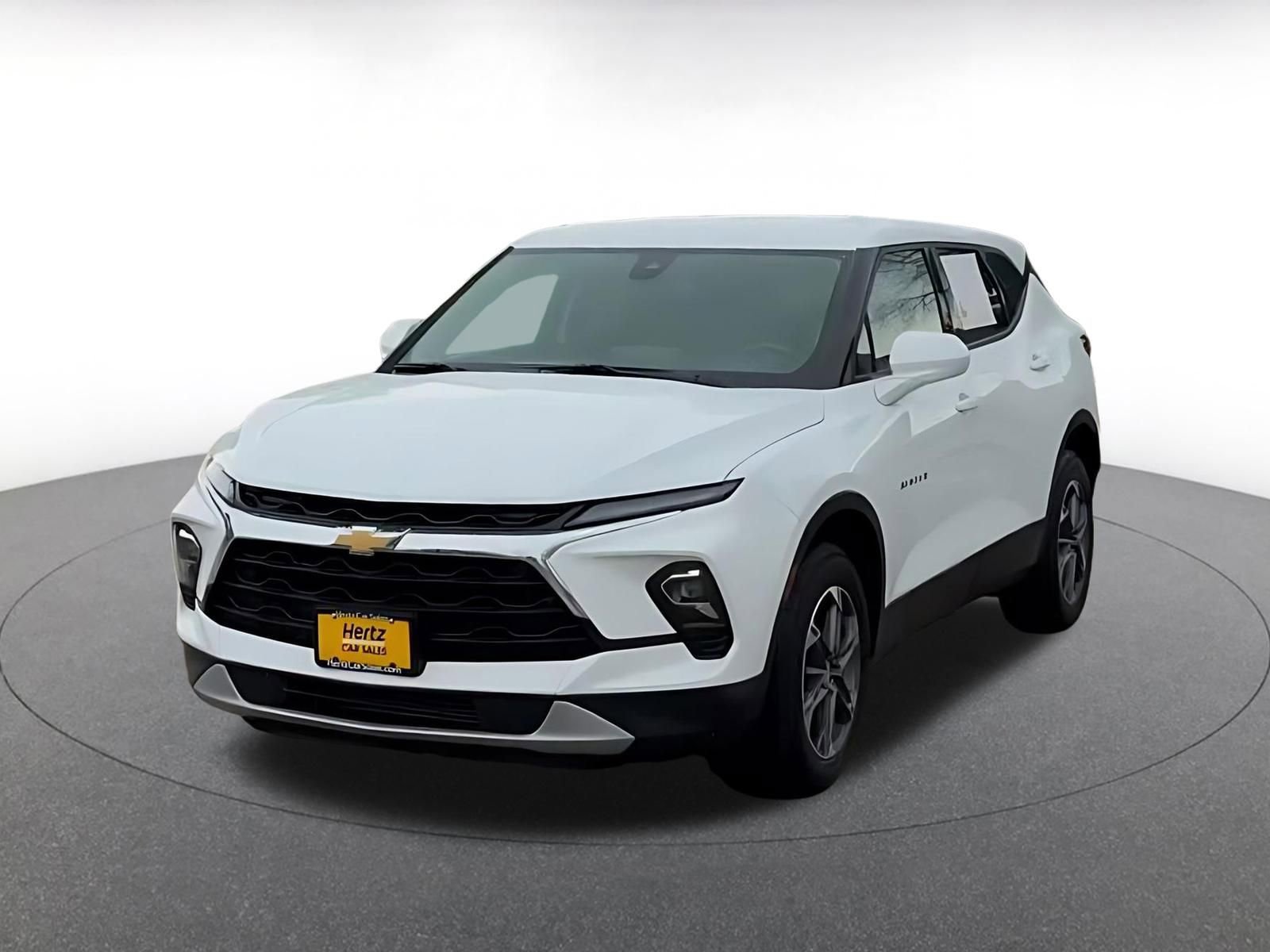Used 2025 Chevrolet Blazer LT FWD image 7