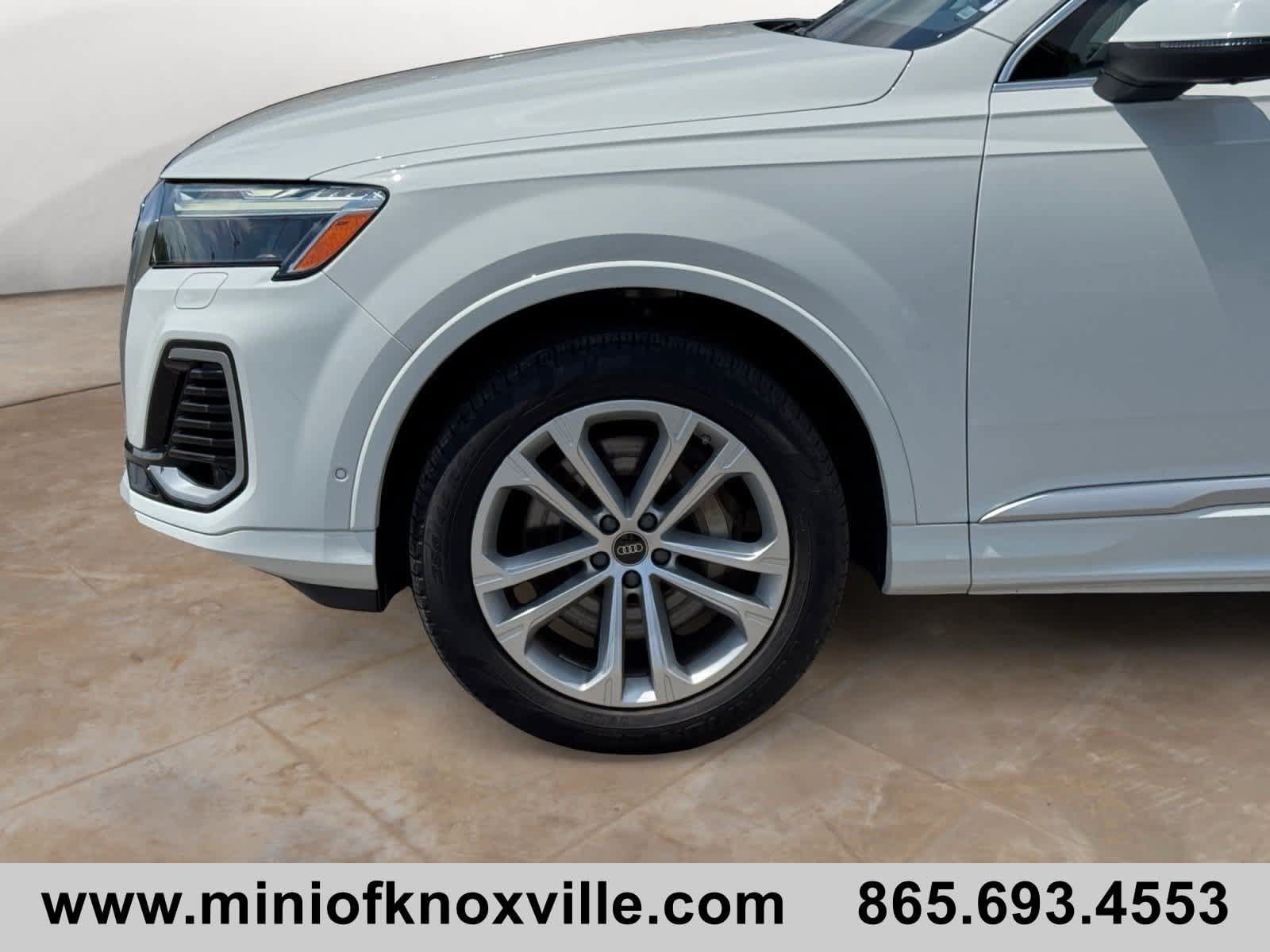 Used 2025 Audi Q7 3.0T Premium Plus AWD/4WD image 9